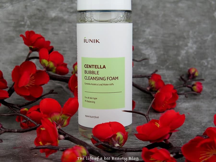 iunik centella bubble cleansing foam