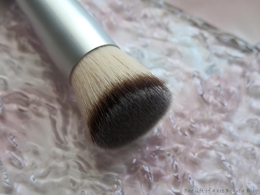 amilà clean beauty pennelli recensione review contouring brush